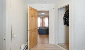 64 Hyde St, Burlington, VT 05401