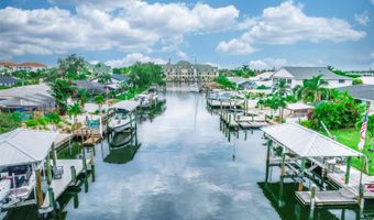 6322 BALBOA Ln, Apollo Beach, FL 33572