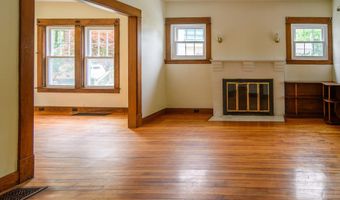 136 Oak Grove Ave, Brattleboro, VT 05301