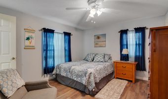 905 Dogwood Dr, Barefoot Bay, FL 32976