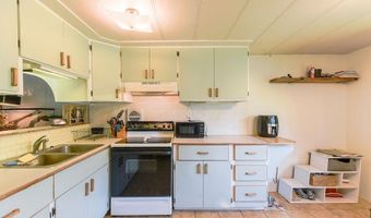 205 N C St, Albion, WA 99125