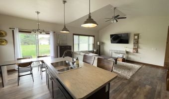5577 PENNSYLVANIA Ave, Appleton, WI 54914