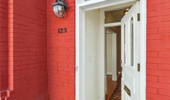 629 ACKER Pl NE, Washington, DC 20002