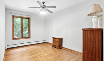 22806 W Loon Lake Blvd, Antioch, IL 60002