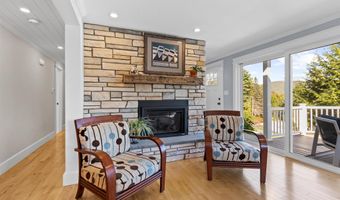 52 Chase Cir, Center Harbor, NH 03226