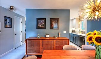 28 Marigold Cir, North Providence, RI 02904