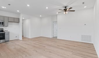 7001 Potomac Trl, Bauxite, AR 72011