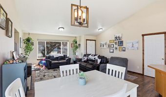 1038 S WEST Dr, Airway Heights, WA 99001