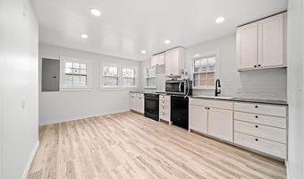 1624 S 19th St, Chickasha, OK 73018