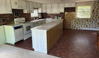21 Hillside Ave, Ashland, NH 03217