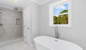 28 Cassidy Trl, Coventry, RI 02816