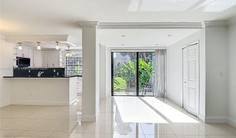 3552 Magellan Cir 122, Aventura, FL 33180