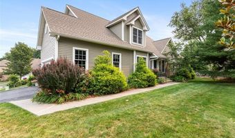 2 Seal Island Rd, Bristol, RI 02809