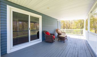 565 Laurel St, Angola, NY 14006