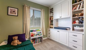 280 W 710 N, Centerville, UT 84014
