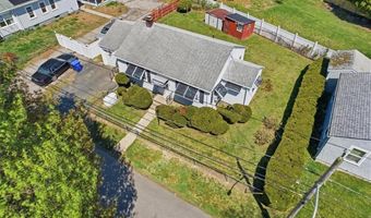 15 Rhodes Ave, East Providence, RI 02915