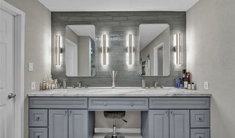 1400 Maria Elena Dr, Las Vegas, NV 89104