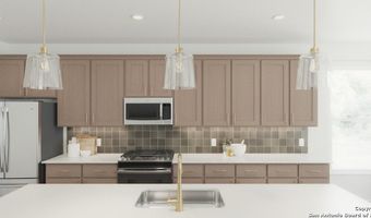 182 Peeps Ct, Adkins, TX 78101