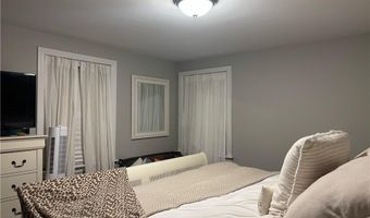 7 Sherbrook Rd, Barrington, RI 02806