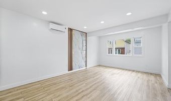 1 B SISSON Ct, Bayonne, NJ 07002