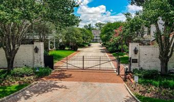 926 Crown Aly, Baton Rouge, LA 70806