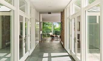 7201 BROXBURN Dr, Bethesda, MD 20817