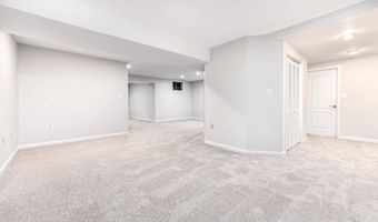 20924 FOWLERS MILL Cir, Ashburn, VA 20147