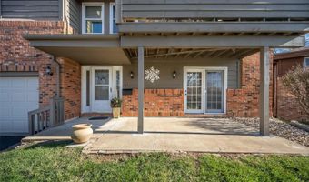 1121 Claytonbrook Ct, Ballwin, MO 63011