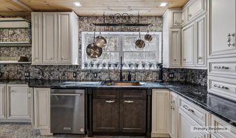 15 Pepperell Rd, Brookline, NH 03033