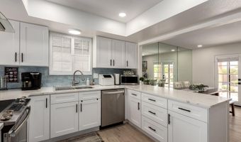 26414 S LAKEMONT Dr, Sun Lakes, AZ 85248