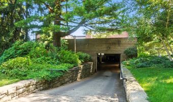 2376 Madison Rd, Cincinnati, OH 45208