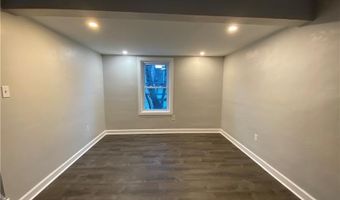 73 S S 14th St 2, Airville, PA 15203
