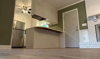 415 W Pine St, Andrews, SC 29510
