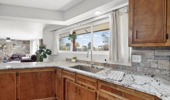 1110 Ranchero Rd, Bosque Farms, NM 87068