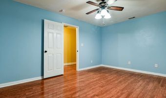 283 Creekside Dr, Arnoldsville, GA 30619