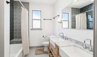 7216 CLAIBORNE Ct, Arabi, LA 70032