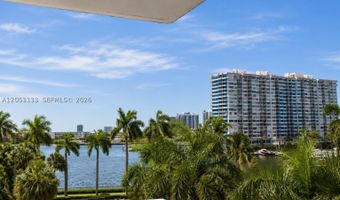 2801 NE 183rd St 405W, Aventura, FL 33160