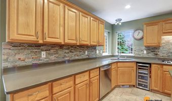 3421 Southbluff Cir, Anchorage, AK 99515