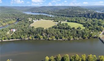 Cemetary RD, Beaver, AR 72631