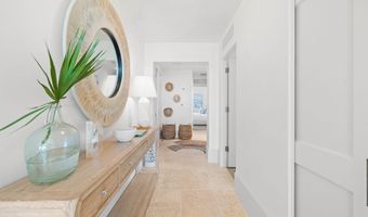 27 Admiralty Row 207, Alys Beach, FL 32461