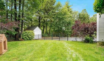 4 Chablis Ct, Bedford, NH 03110