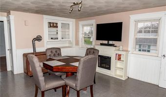 260 Grosvenor Ave, East Providence, RI 02914