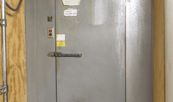 708 N MONROE St, Abingdon, IL 61410