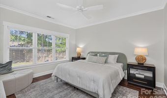 2562 Roseview Ln, Charlotte, NC 28205