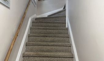 40 E 4TH St 2Nd Floor, Bayonne, NJ 07002