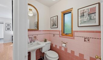 3119 N Farmcrest Dr, Amberley, OH 45213