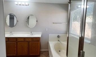 4886 E THUNDERBIRD Dr, Chandler, AZ 85249