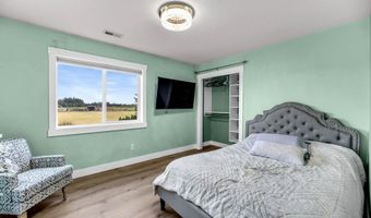 8805 NE 179TH St, Battle Ground, WA 98604