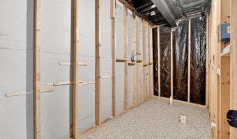 577 Schluersburg Rd, Augusta, MO 63332