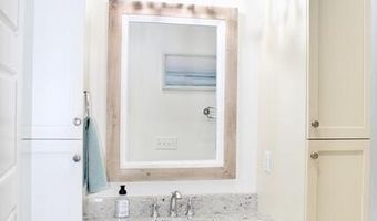10 Hayek St, Beaufort, SC 29907